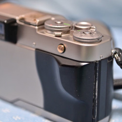 Handmade Brass Shutter Button Cap for Contax G1/RTS2 - Precision Fit with Sealing Ring