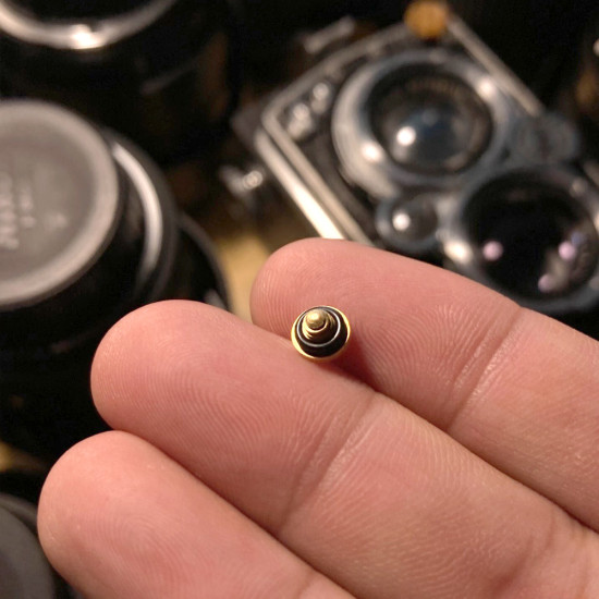 Handmade Brass Shutter Button Cap for Contax G1/RTS2 - Precision Fit with Sealing Ring Handmade Brass Shutter Button Cap for Contax G1/RTS2 - Precision Fit with Sealing Ring