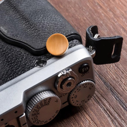 Sandalwood Wood Shutter Release Button – Handcrafted for Vintage Cameras (Brone Brass Base, Tapered Thread)